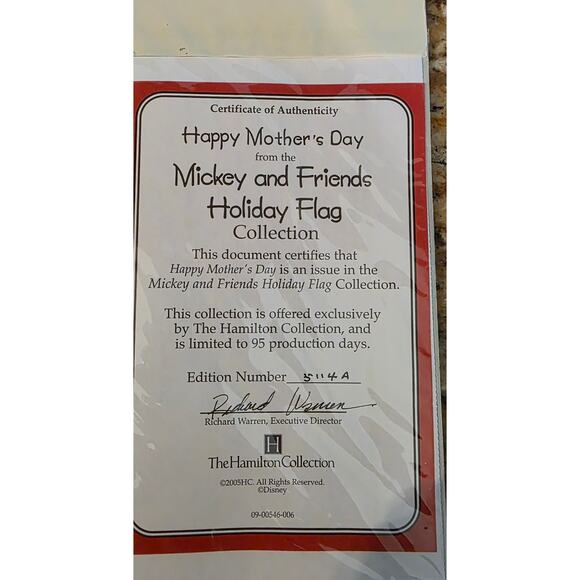 Happy Mother's Day Flag 2005 Hamilton Collection Mickey & Friends 28x40 - Picture 2 of 3